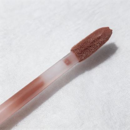 Velvet Matte Lip Mud in Frosted Pink Ombre Tube