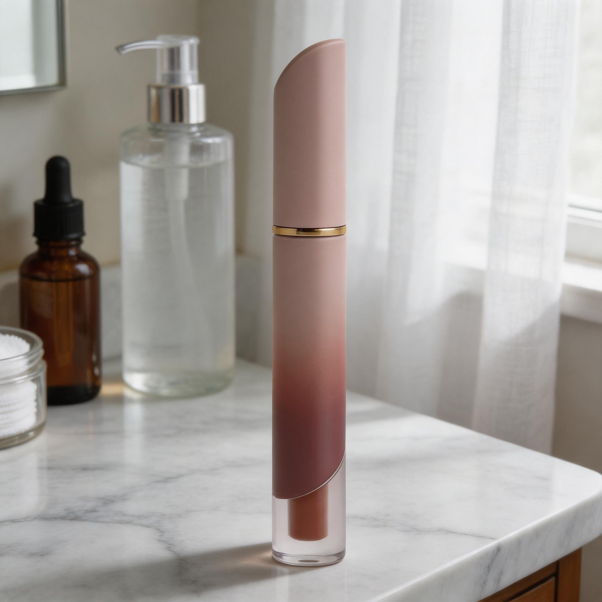 Velvet Matte Lip Mud in Frosted Pink Ombre Tube